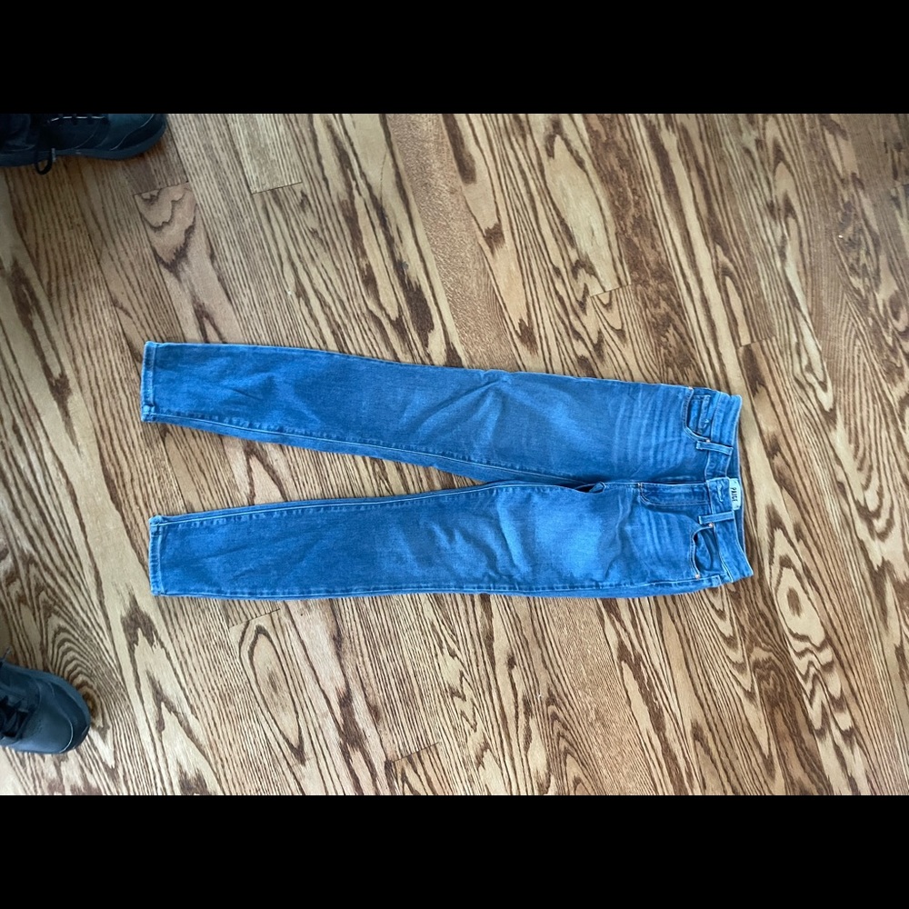 Paige Size 23 bluejeans straight leg no holes classic blue wash